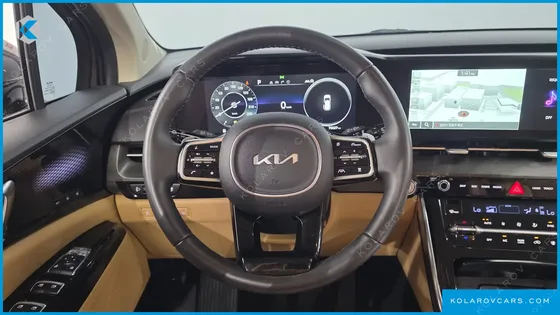 KIA CARNIVAL DIESEL 9-SEATER SIGNATURE