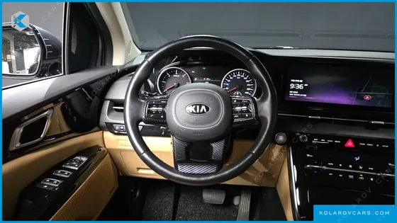 KIA CARNIVAL DIESEL 9-SEATER NOBLESSE