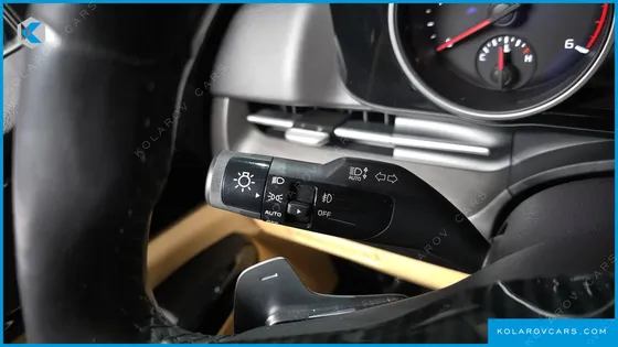 KIA CARNIVAL DIESEL 9-SEATER NOBLESSE