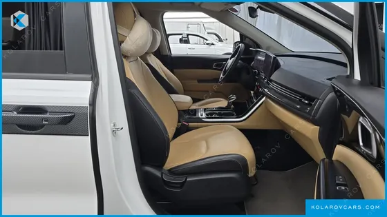 KIA CARNIVAL DIESEL 9-SEATER PRESTIGE