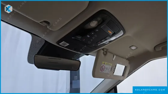 KIA CARNIVAL DIESEL 9-SEATER PRESTIGE
