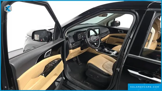 KIA CARNIVAL DIESEL 7-SEATER NOBLESSE