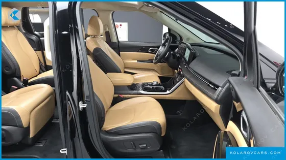 KIA CARNIVAL DIESEL 7-SEATER NOBLESSE