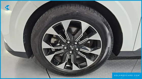KIA CARNIVAL DIESEL 7-SEATER SIGNATURE