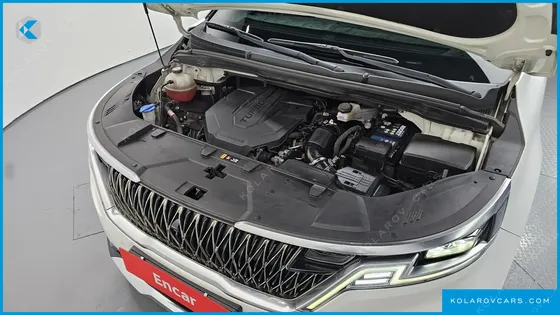 KIA CARNIVAL DIESEL 7-SEATER SIGNATURE