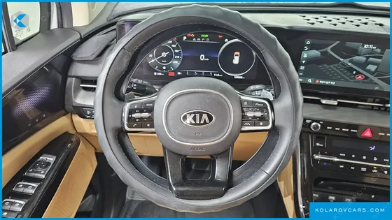 KIA CARNIVAL DIESEL 7-SEATER SIGNATURE
