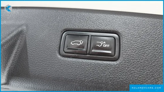 KIA CARNIVAL DIESEL 7-SEATER SIGNATURE