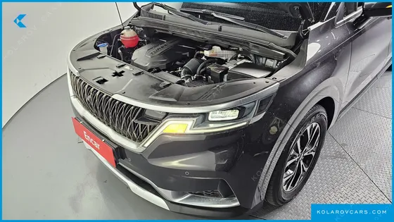 KIA CARNIVAL DIESEL 9-SEATER NOBLESSE