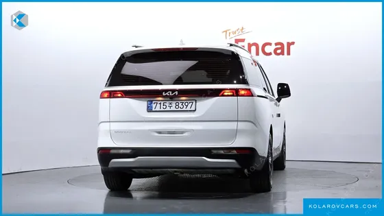 KIA CARNIVAL GASOLINE 11-SEATER PRESTIGE