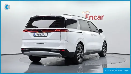 KIA CARNIVAL DIESEL 9-SEATER PRESTIGE