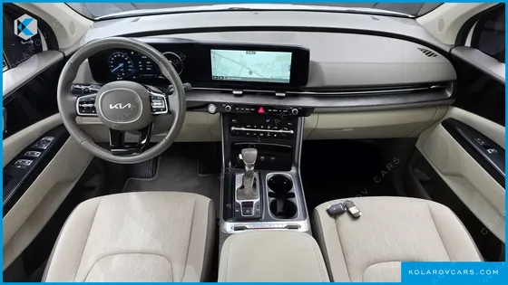 KIA CARNIVAL DIESEL 9-SEATER PRESTIGE