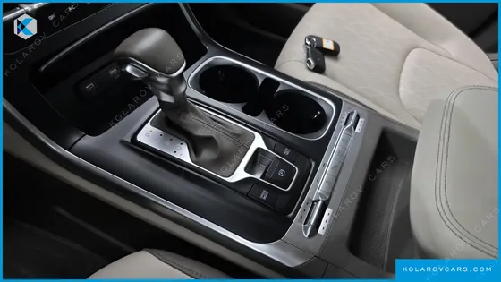 KIA CARNIVAL DIESEL 9-SEATER PRESTIGE