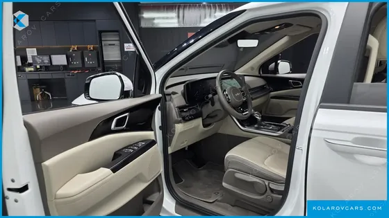 KIA CARNIVAL DIESEL 9-SEATER PRESTIGE
