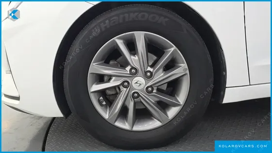 HYUNDAI ELANTRA (AVANTE) 1.6