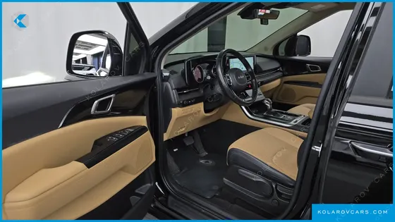 KIA CARNIVAL DIESEL 11-SEATER PRESTIGE