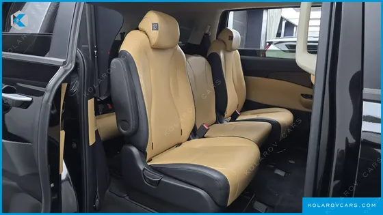 KIA CARNIVAL DIESEL 11-SEATER PRESTIGE