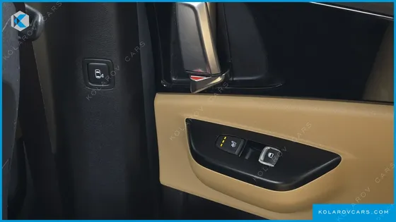 KIA CARNIVAL DIESEL 11-SEATER PRESTIGE