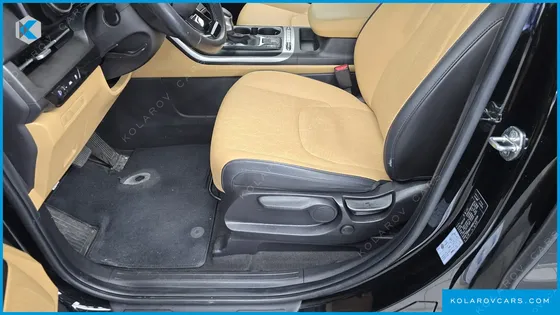 KIA CARNIVAL DIESEL 11-SEATER PRESTIGE