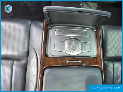 HYUNDAI GENESIS BH 380 ROYAL