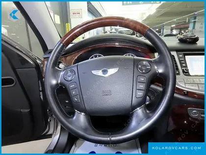 HYUNDAI GENESIS BH 380 ROYAL