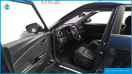 KGM - SSANGYONG TIVOLI LX 4WD