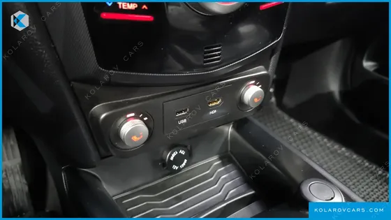 KGM - SSANGYONG TIVOLI LX 4WD