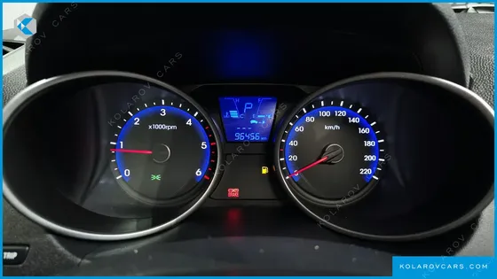 HYUNDAI TUCSON DIESEL(E-VGT) 2WD