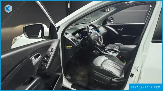 HYUNDAI TUCSON DIESEL(E-VGT) 2WD