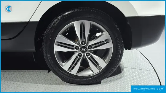 HYUNDAI TUCSON DIESEL(E-VGT) 2WD