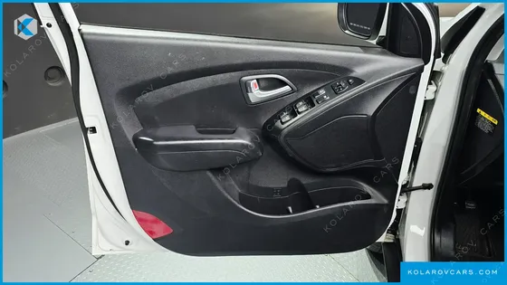HYUNDAI TUCSON DIESEL(E-VGT) 2WD