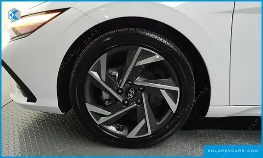 HYUNDAI ELANTRA (AVANTE) INSPIRATION