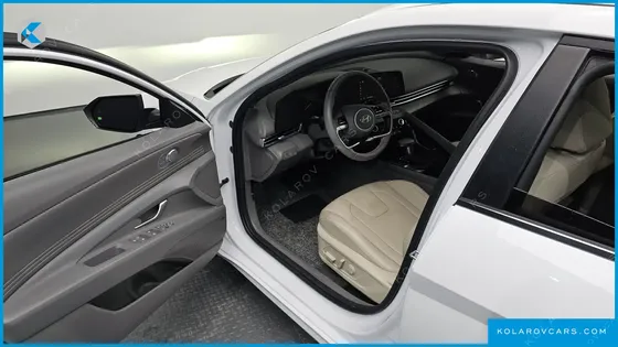 HYUNDAI ELANTRA (AVANTE) INSPIRATION