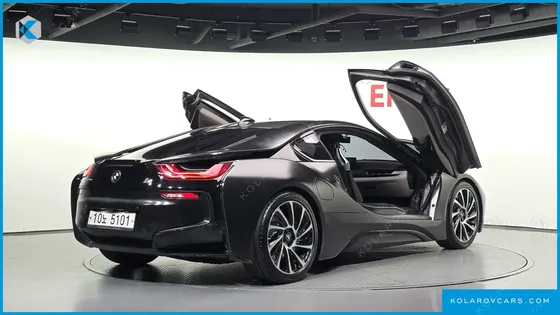 BMW I8 COUPE