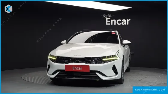 KIA K5 SIGNATURE