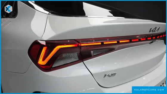 KIA K5 SIGNATURE