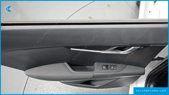KIA NIRO SIGNATURE