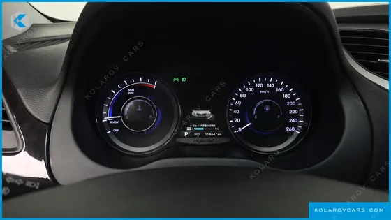 HYUNDAI GRANDEUR PREMIUM