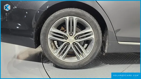 HYUNDAI GRANDEUR 3.0 EXCLUSIVE
