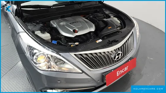 HYUNDAI GRANDEUR PREMIUM