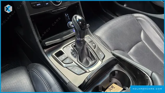 HYUNDAI GRANDEUR PREMIUM