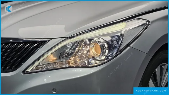 HYUNDAI GRANDEUR PREMIUM