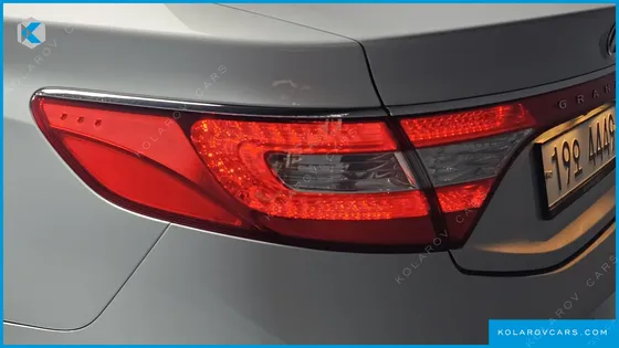 HYUNDAI GRANDEUR PREMIUM