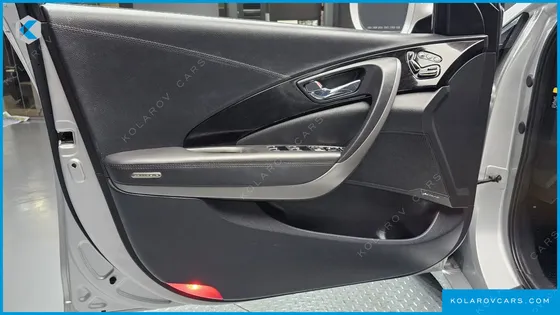 HYUNDAI GRANDEUR PREMIUM