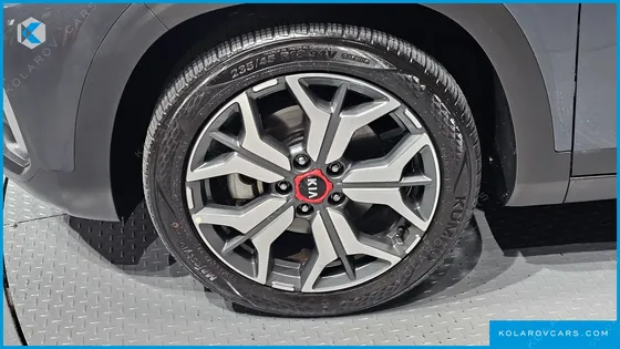 KIA SELTOS GASOLINE 1.6 TURBO 2WD