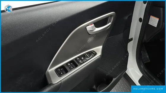 KIA NIRO EARTH