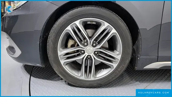 HYUNDAI GRANDEUR 2.4 PREMIUM