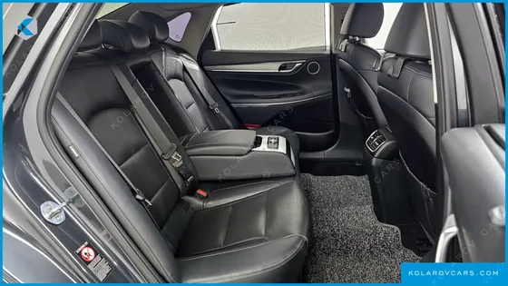 HYUNDAI GRANDEUR 2.4 PREMIUM