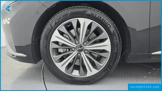 KIA K8 3.5 GASOLINE 4WD