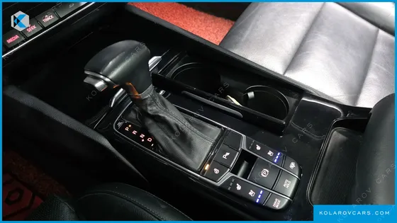 KIA K7 3.0 LPI LUXURY (RENTAL CAR)
