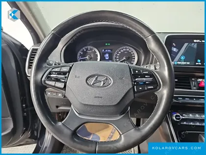 HYUNDAI GRANDEUR 2.4 PREMIUM
